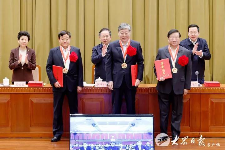 f1cd8779bcb38258ae2a7d845b3ab10e.jpg f1cd8779bcb38258ae2a7d845b3ab10e.jpg